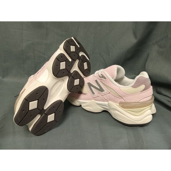 New Balance Girls 9060 Sneakers PC9060BE Pink Purple Size 13 NEW NO BOX! - Picture 2 of 9